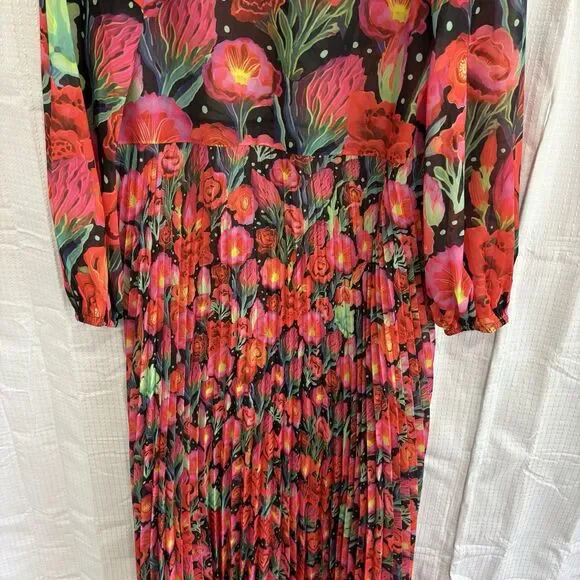 Farm Rio Dress Womens Size Large Anthropologie Pleated Drop-Waist Maxi Red NWT - Picture 10 of 10